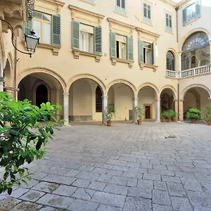 Palazzo Mazzarino Apartment